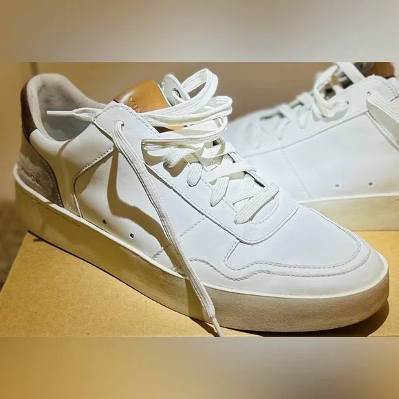 Vince Shoes Vince White And Tan Mens Shoes Worn Once Poshmark